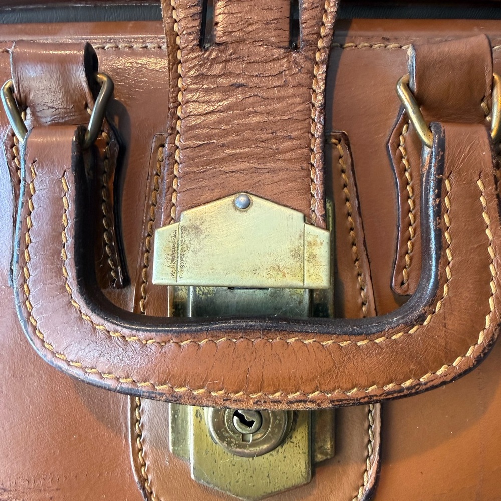 Lawyer’s brown Leather Men's Bag - Picture 12 of 15